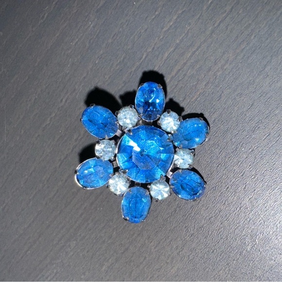 Vintage Blue Signed Coro Rhinestone Flower Brooch - Picture 1 of 7